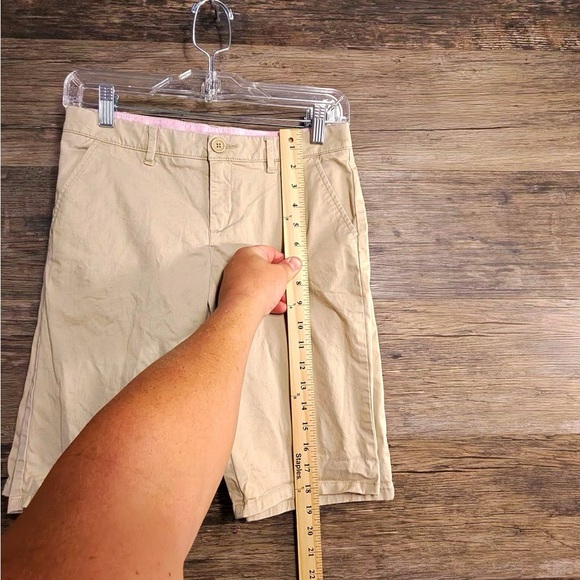 Set of 2 GAP Kids Girls Bermuda Uniform Tan Shorts - Picture 4 of 9